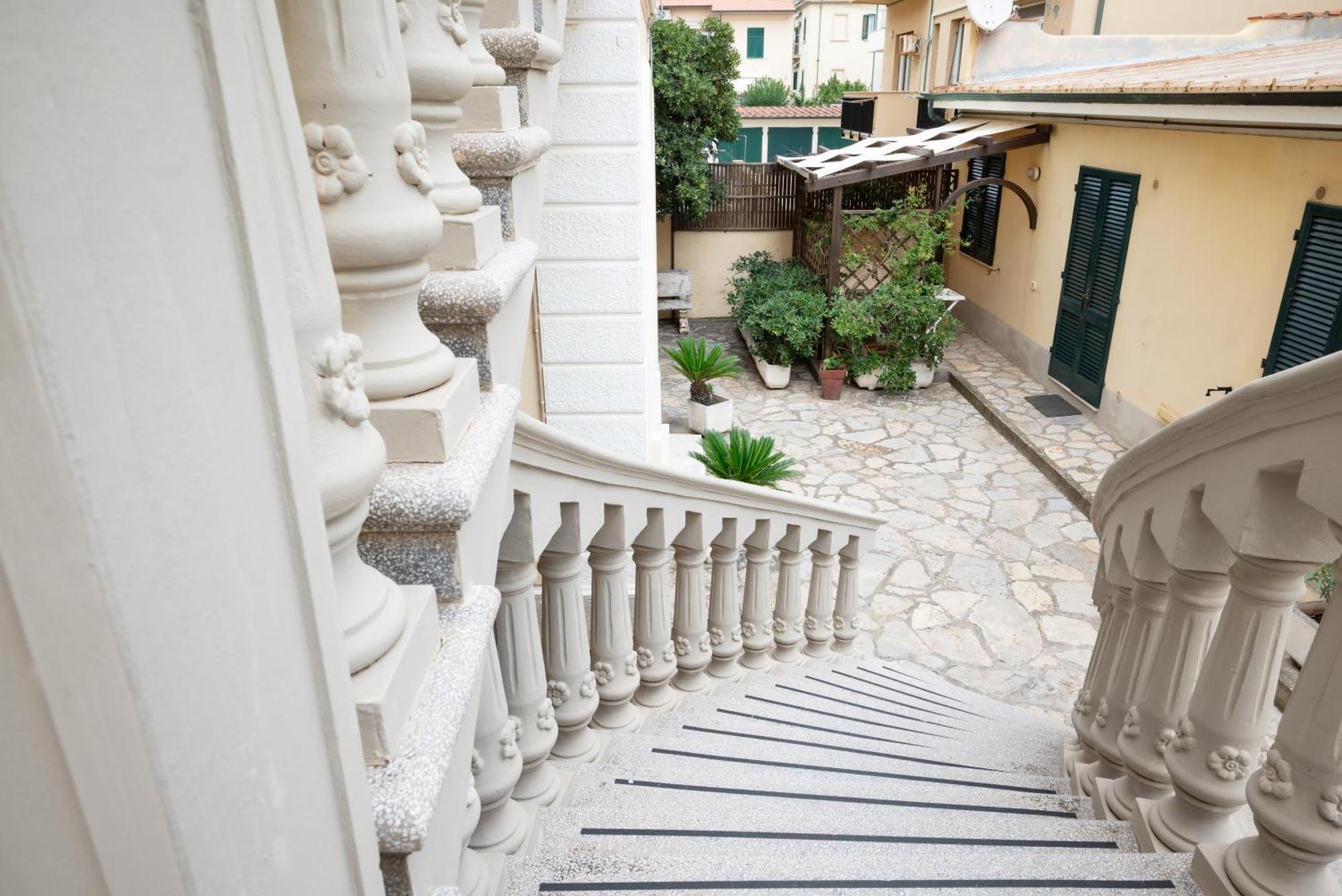Villa Liberty San Vincenzo Exteriér fotografie